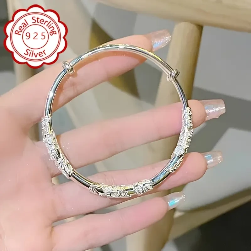 1Pcs Women Fashion Bracelet - Vintage Floral Elegant 925 Sterling Silver Bracelet, Perfect for Birthday, Christmas, New Year, and Valentines Day Gift Giving