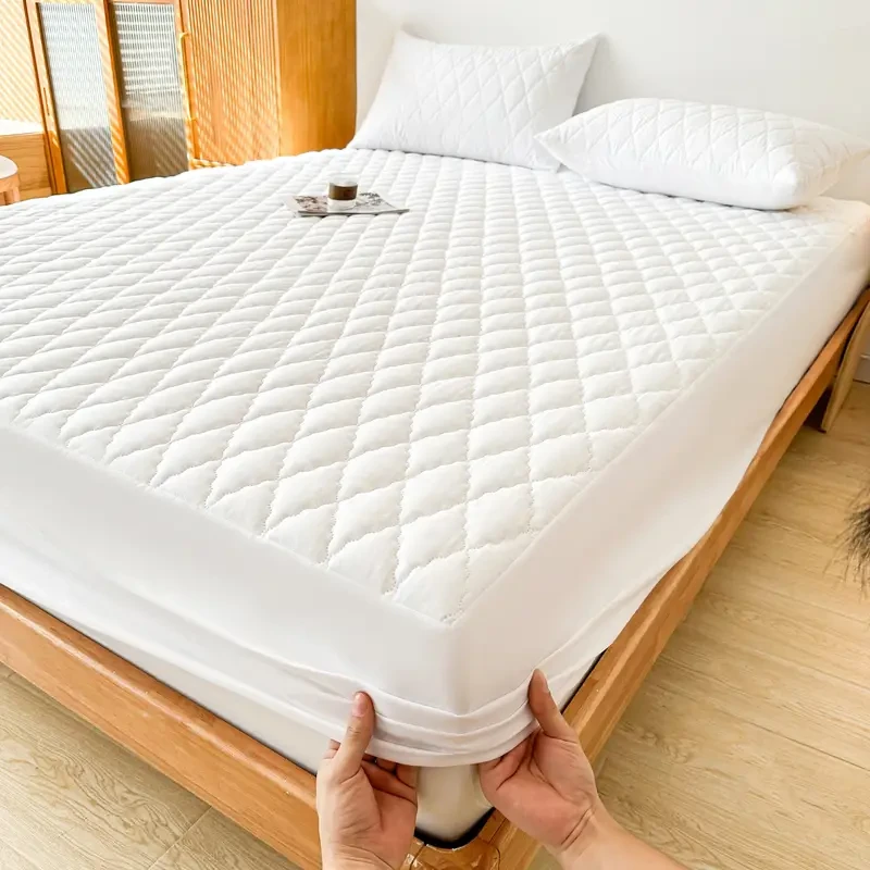 Layered Waterproof Mattress Protector