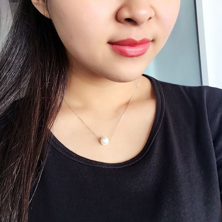 Pearl Necklace Hanging