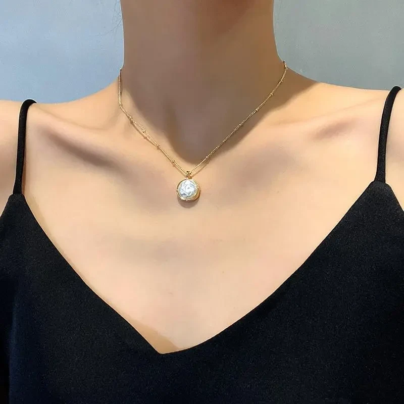 Women's All Match Light Luxury Niche Round Mother-of-pearl Necklace