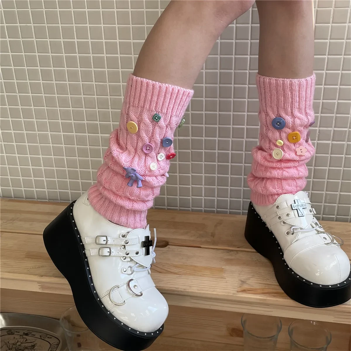 Design Handmade Button Pin Multicolor Socks