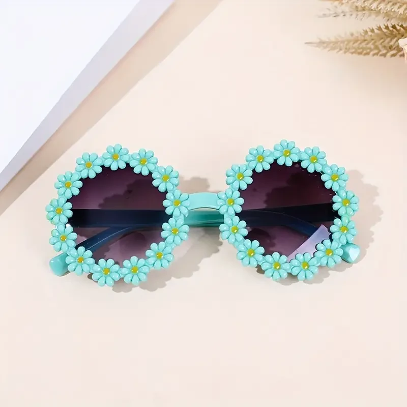 Trendy Daisy Flower Round Glasses