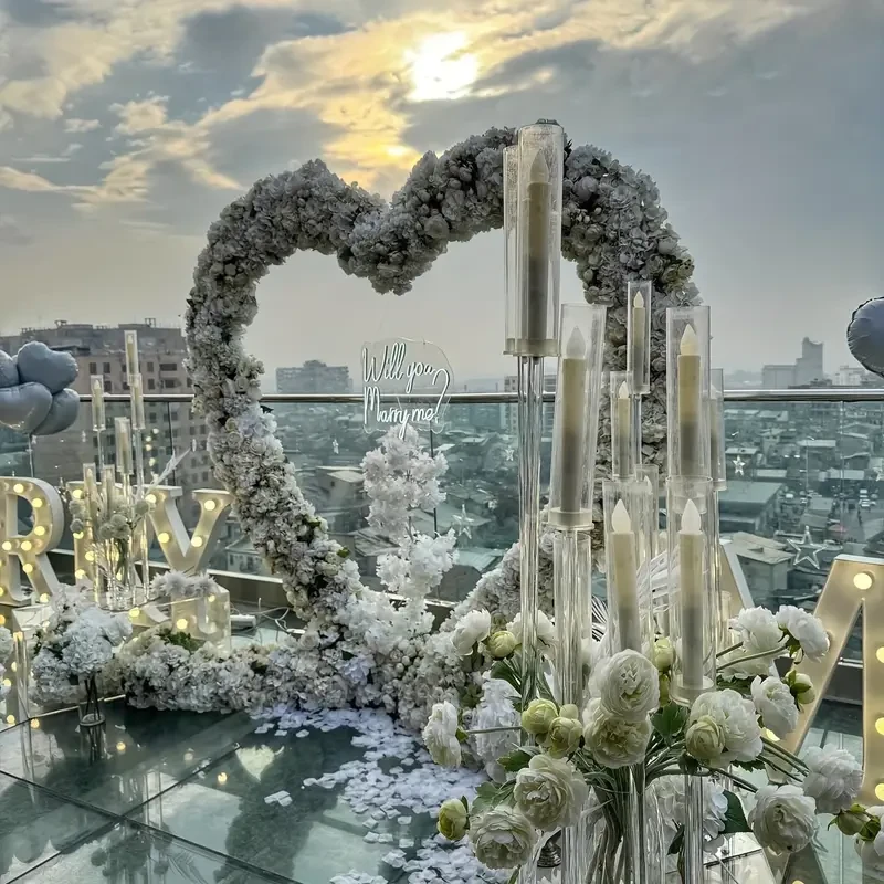 Golden Heart Metal Arch Frame