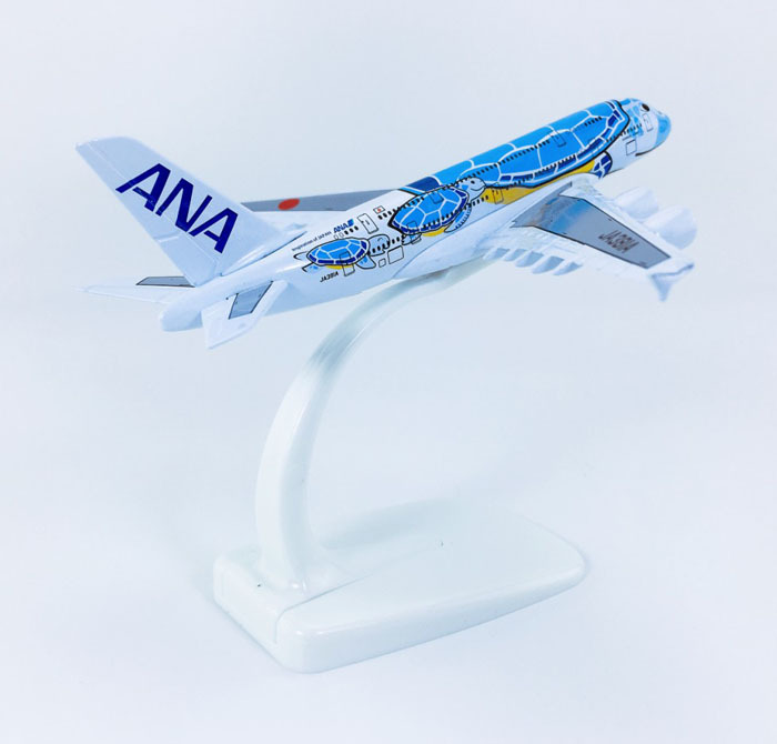 A Solid Alloy Plane Model Of Ana Blue Turtle