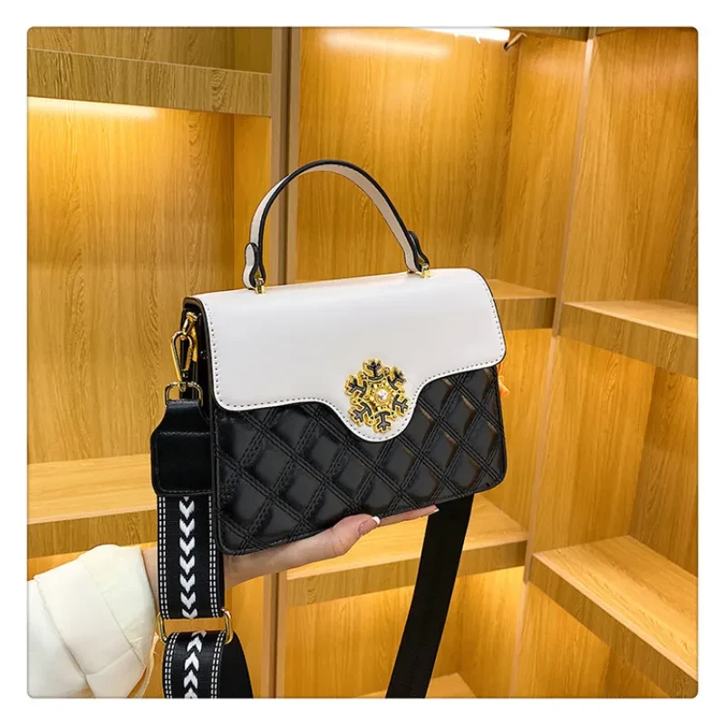 Women's Crossbody Rhombic Western Style