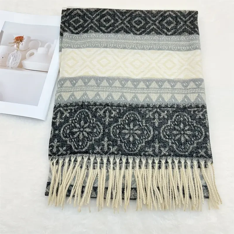 Elegant 100% Cashmere Striped Scarf for Women