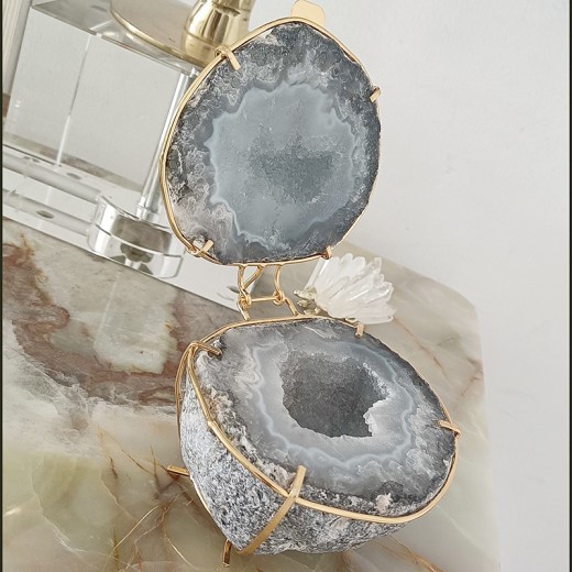 Natural Crystal Agate Geode Cornucopia Jewelry Box Ornament