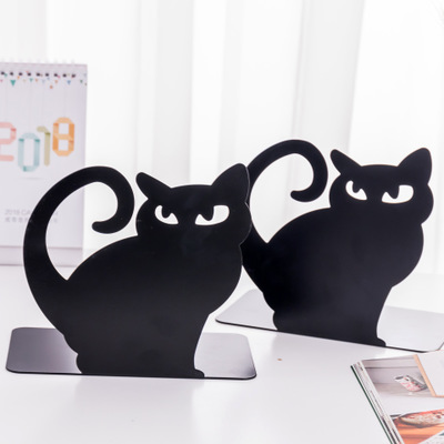 Standing metal bookshelf