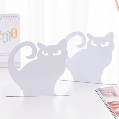 Standing metal bookshelf