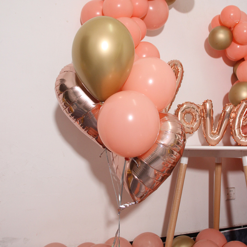 Wedding room decoration balloons