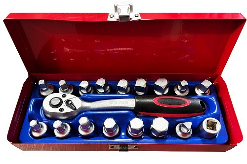 Dismount Bottom of Oil Box Screw Set