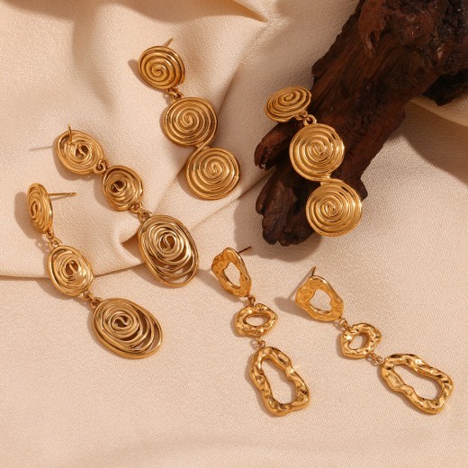 Irregular Beating Pattern Geometric Hollow Out Stitching Eardrops