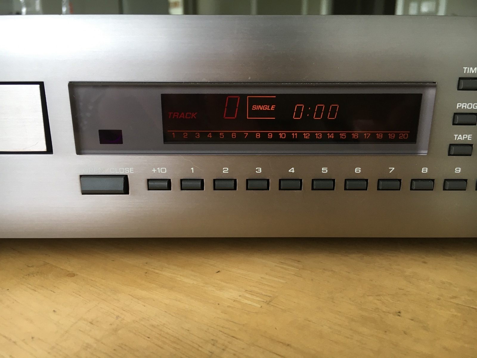 Yamaha cd player
