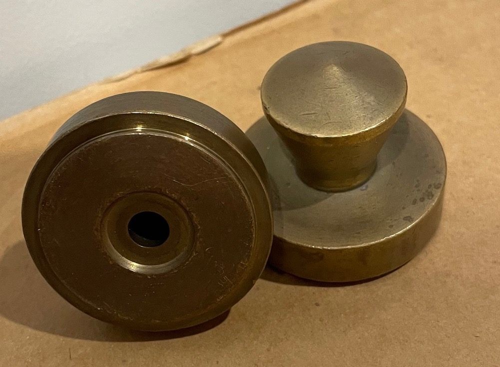 VINTAGE 45rpm ADAPTORS EX-RADIO NEW ZEALAND -HEAVY! ((SOLID BRASS))