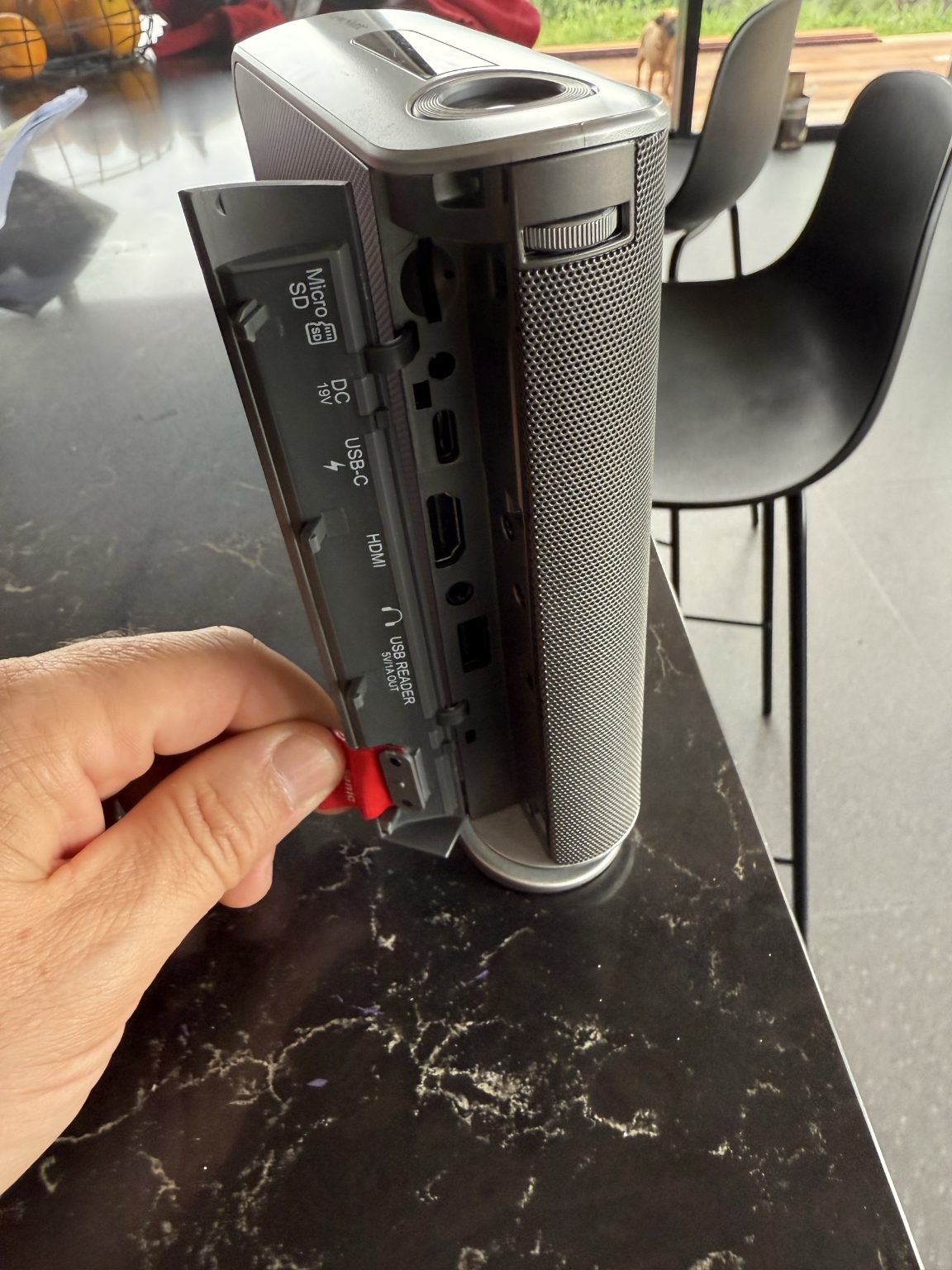 ViewSonic M1 projector