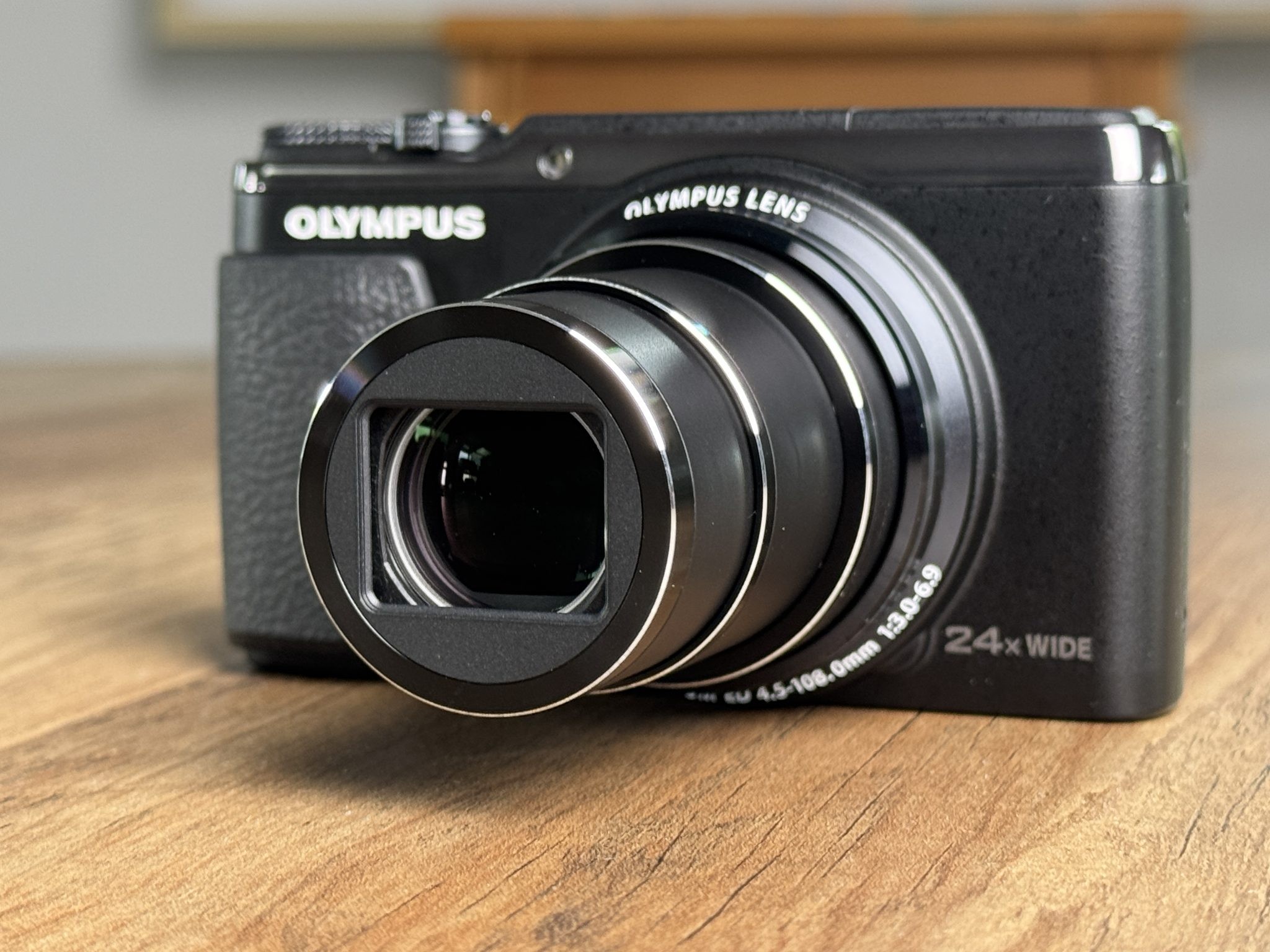 Olympus Stylus SH-60 - As New Condition