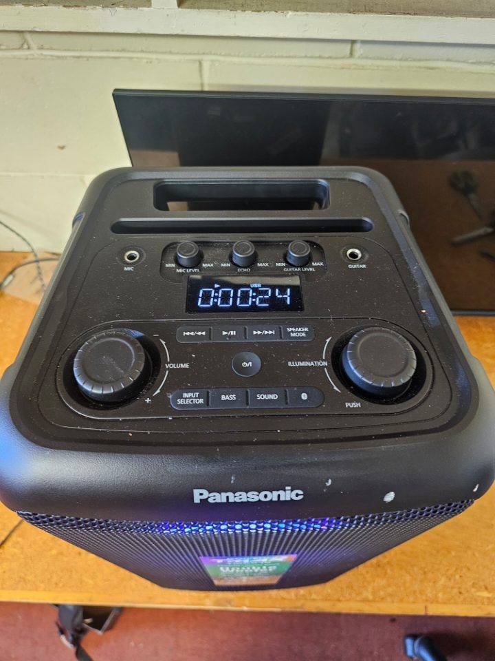 PANASONIC BLUETOOTH SPEAKER