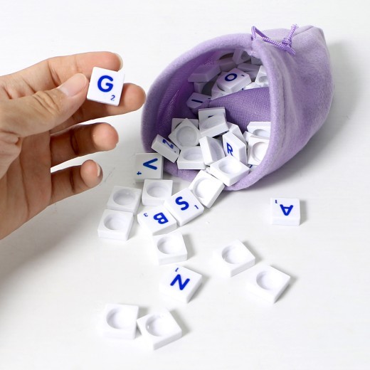 English alphabet spelling game