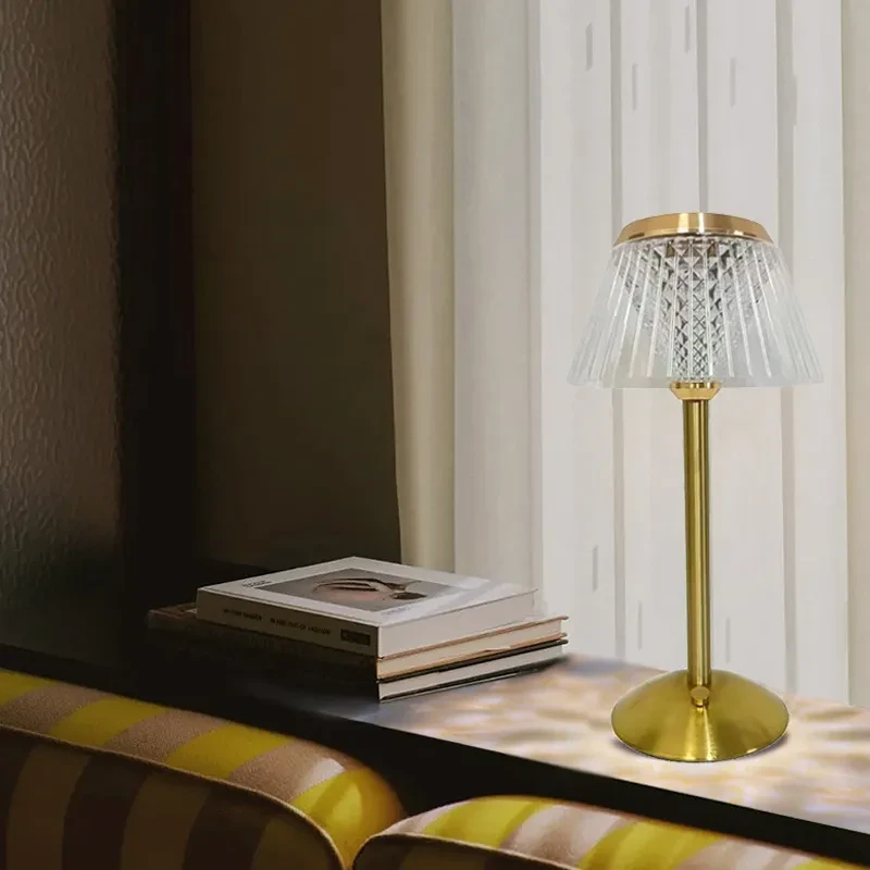 Romantic Diamond Bar Restaurant Table Lamp Creative Crystal Atmosphere