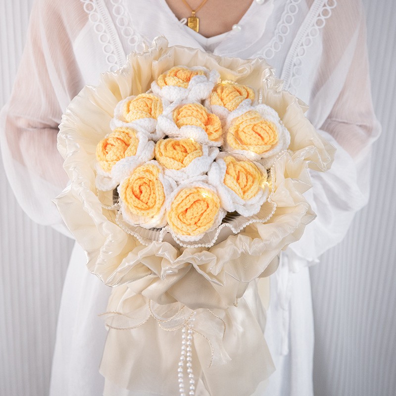 Wool Bouquet Hand Woven Rose