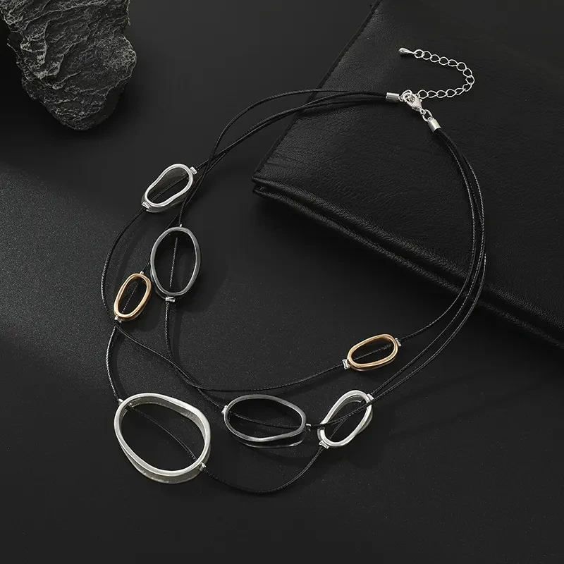 Simple Women's Fashion Ornament Geometric Necklace