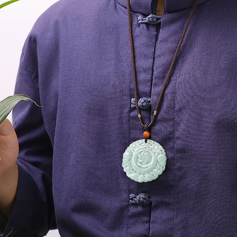 Natural Emerald Flower Blooming Rich Jade Pendant Ice Jade Stone Pendant For Women