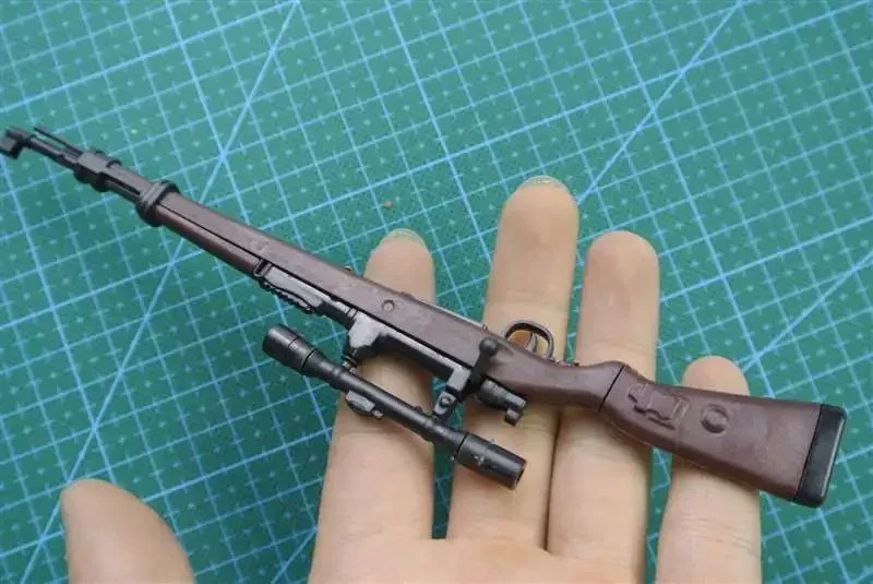 1/6 KAR 98K Mauser Rifle Gun Model  Coated Plastic Military Model Accessories for 12