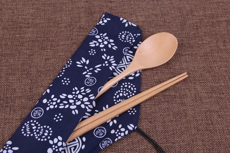 Japanese style wooden chopsticks and spoon combination