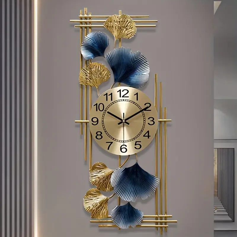 Elegant Ginkgo Leaf Wall Clock - Silent