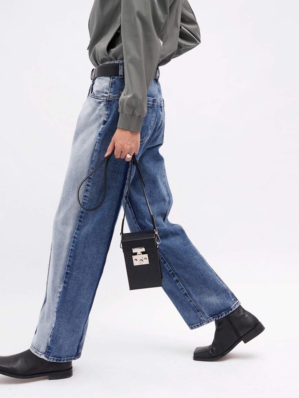 Camera Messenger Bag With Niche Design