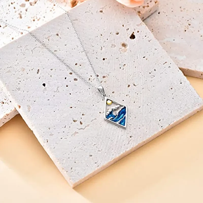 Fashion Sun Pendant Girl Necklace