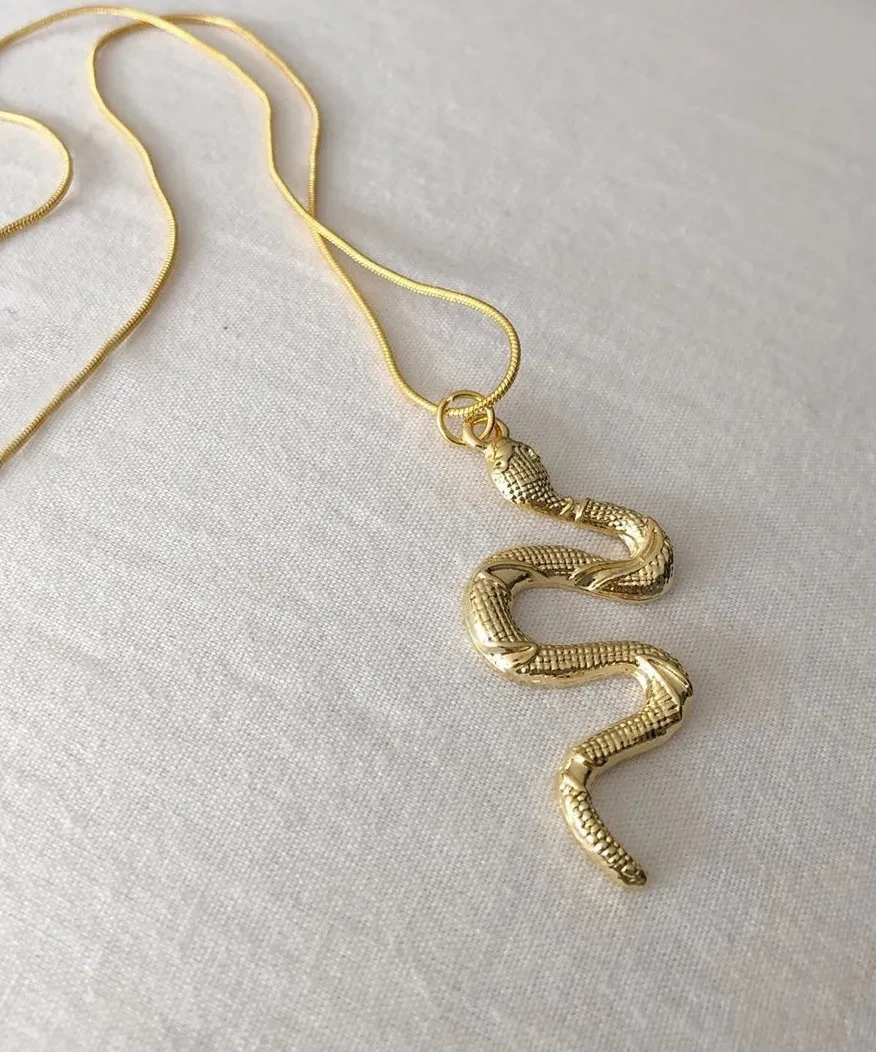Geometric alloy snake pendant necklace