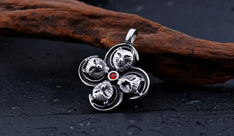 European and American wolf pendant