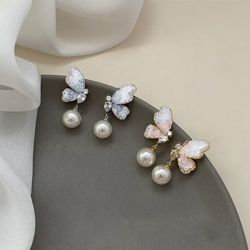 Gradient Butterfly Pearl Earrings With Rhinestones Earrings For Women