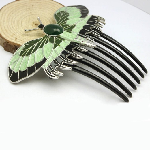 TITANIC Rose Butterfly Hairbrush
