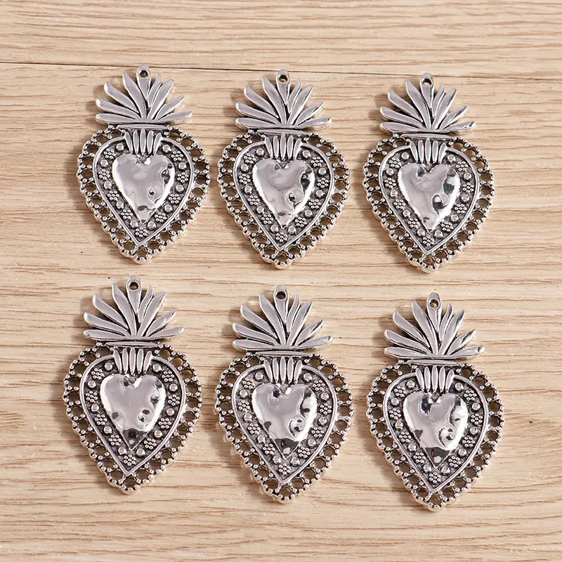 Hollow Out Heart Pendant Accessories
