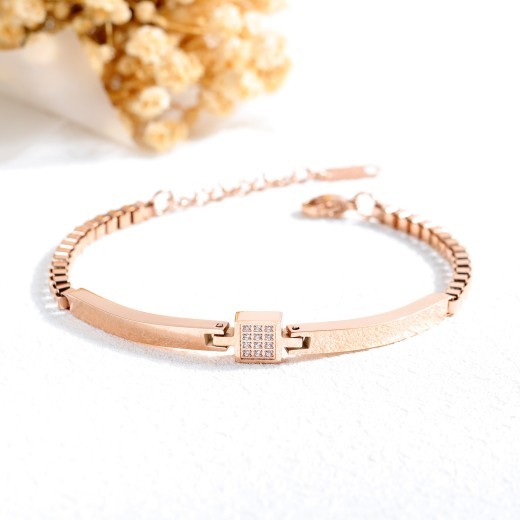 All-match Rose Gold Plated Zircon Box Chain