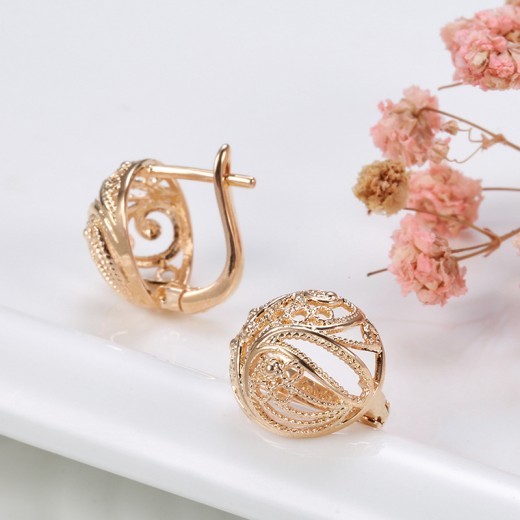 Elegant Simple And Fashionable 585 Rose Gold Earrings For Women