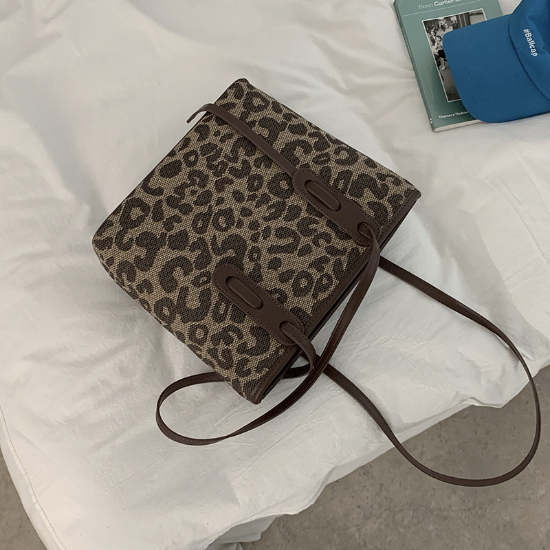 Large Bag Female Trendy Fashion Lattice Tote