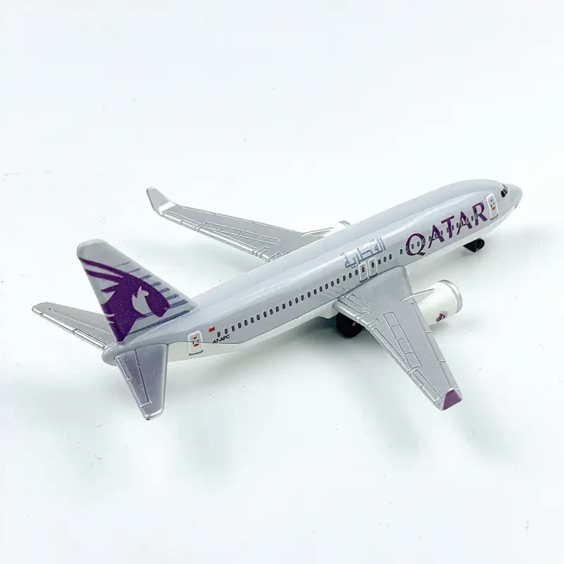 Boeing 777-200ER Model Airplane
