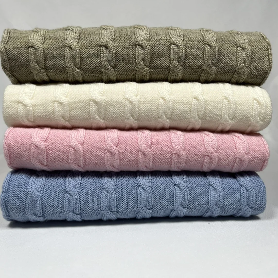Luxe NZ Merino Cable Blanket  - t 80x90cm