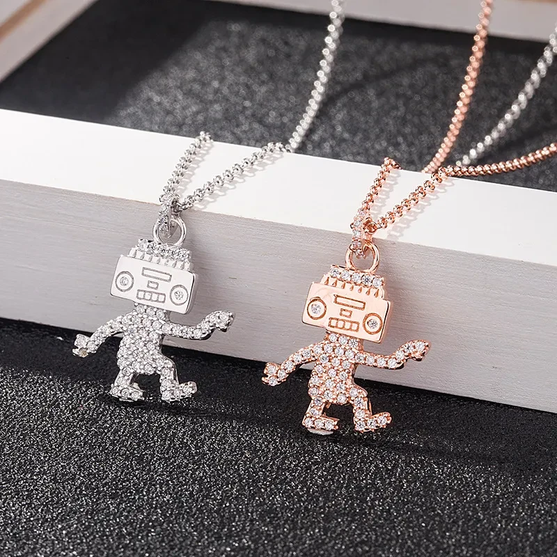 Dancing robot pendant clavicle chain