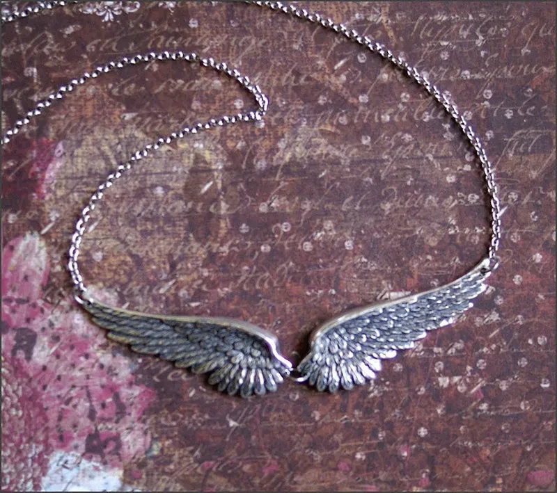Alloy Angel Wings Pendant Necklace