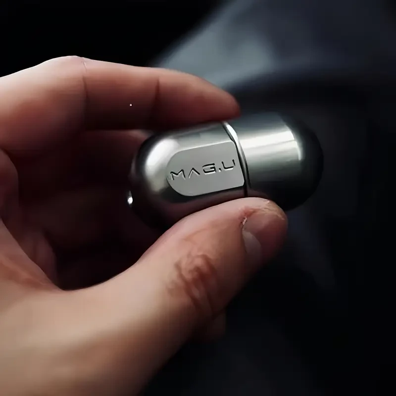 EDC Toy - Magnetic levitation capsule toy