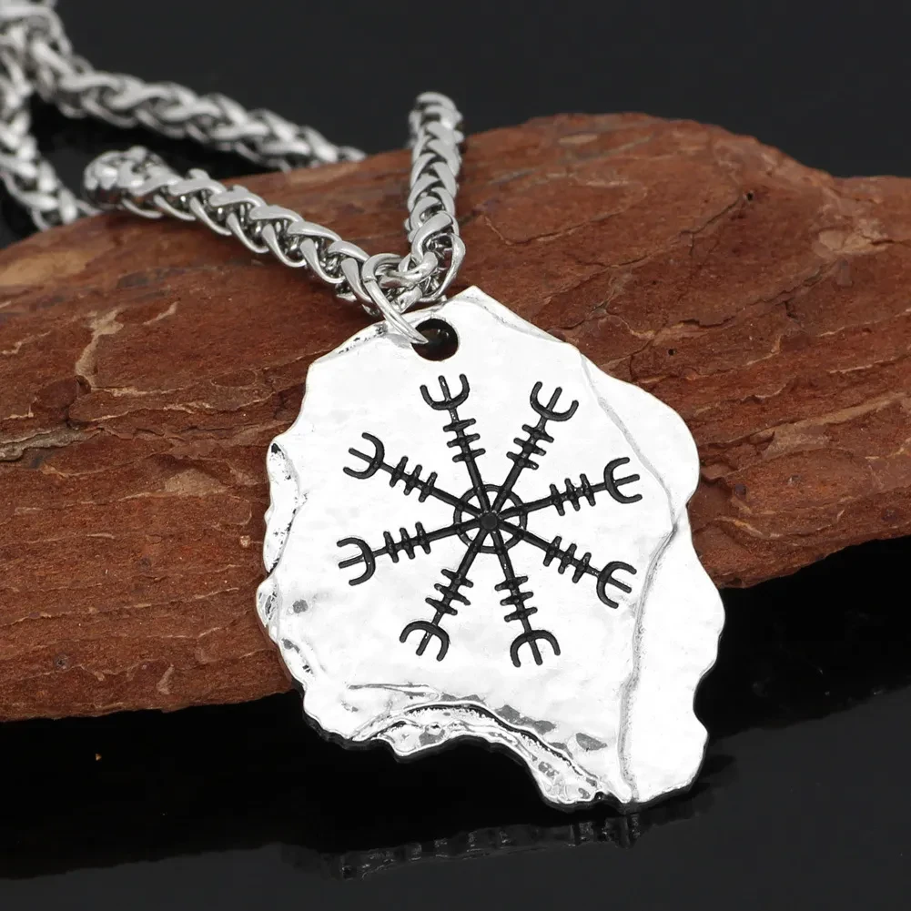 Nordic Culture Viking Men's Necklace Rune