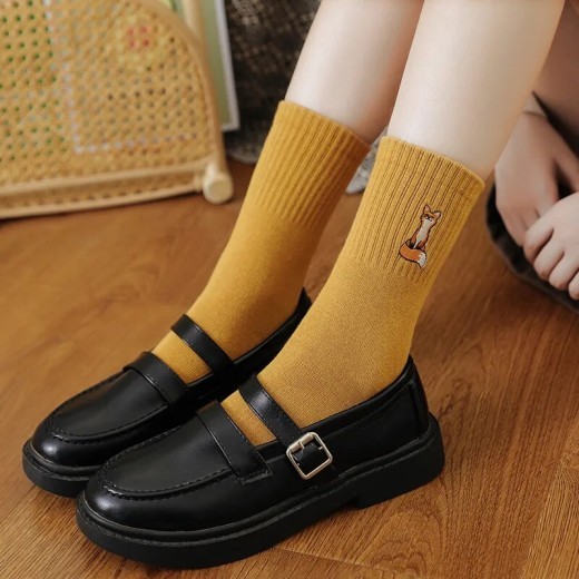 Women's Fashion Thin Embroidery Silk Socks