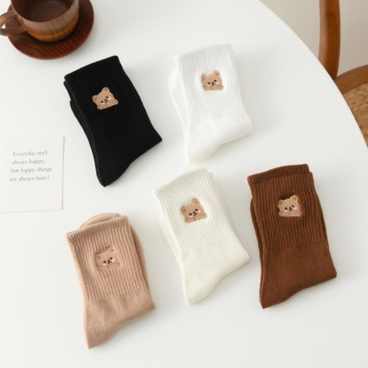 Women's Fashion Bear Embroidery Tube Socks