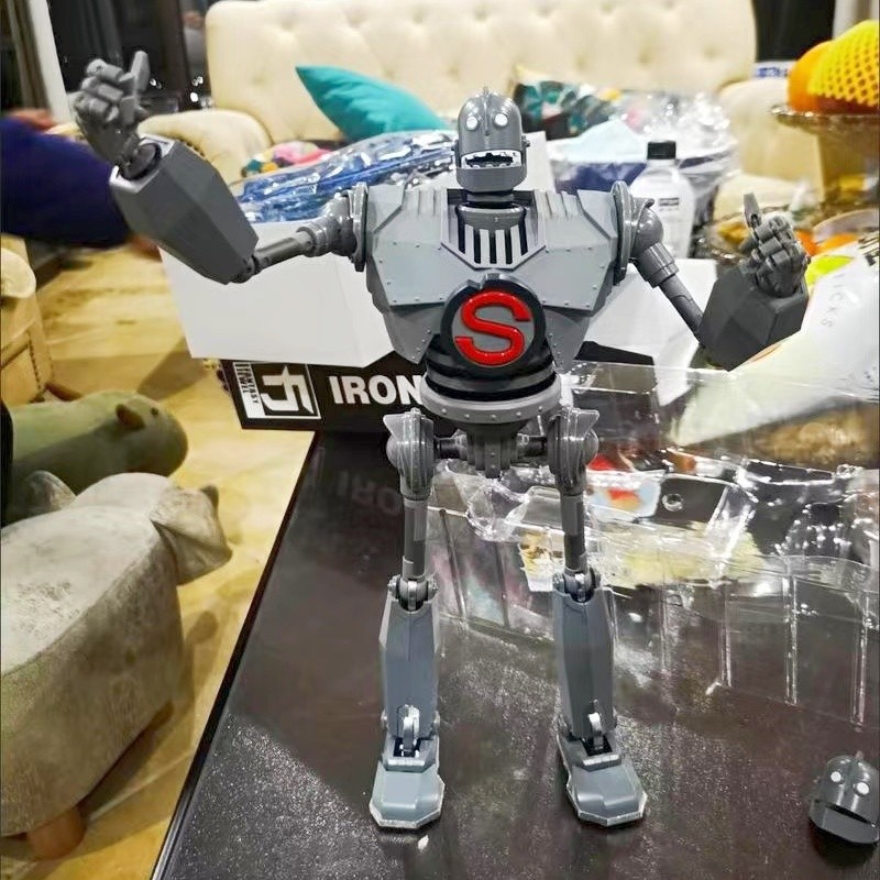 Fantasy Jewel Transformation FJ TR006 Iron Giant Alloy Finished Model - 30cm Action Figure