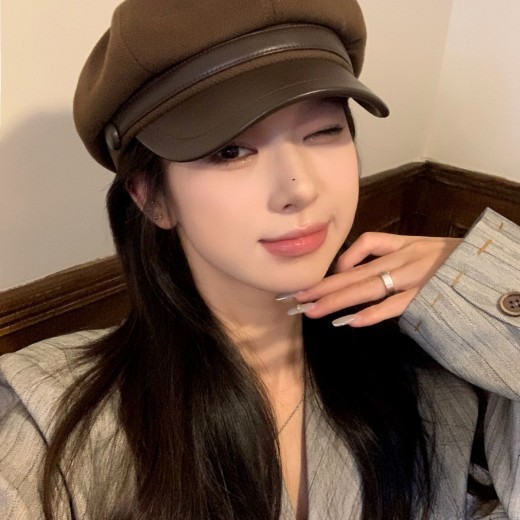 Autumn And Winter Women's Woolen Octagonal Cap Beret