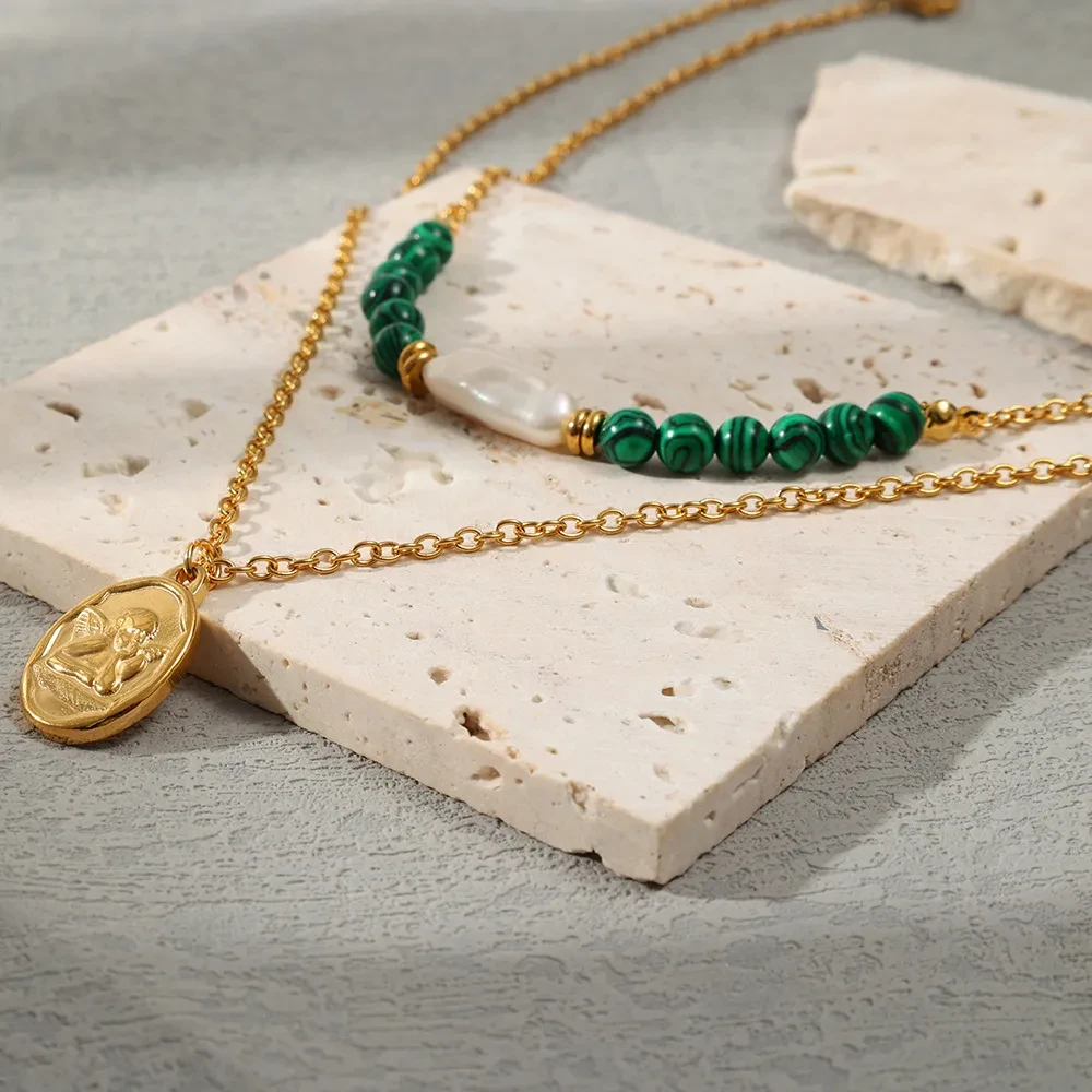 Fashion Double-layer Portrait Pendant Necklace